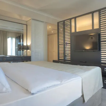 Hotel Moskva 4*